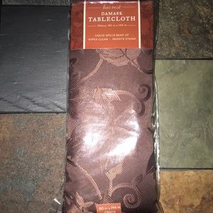 Harvest Damask Stain-Release Tablecloth